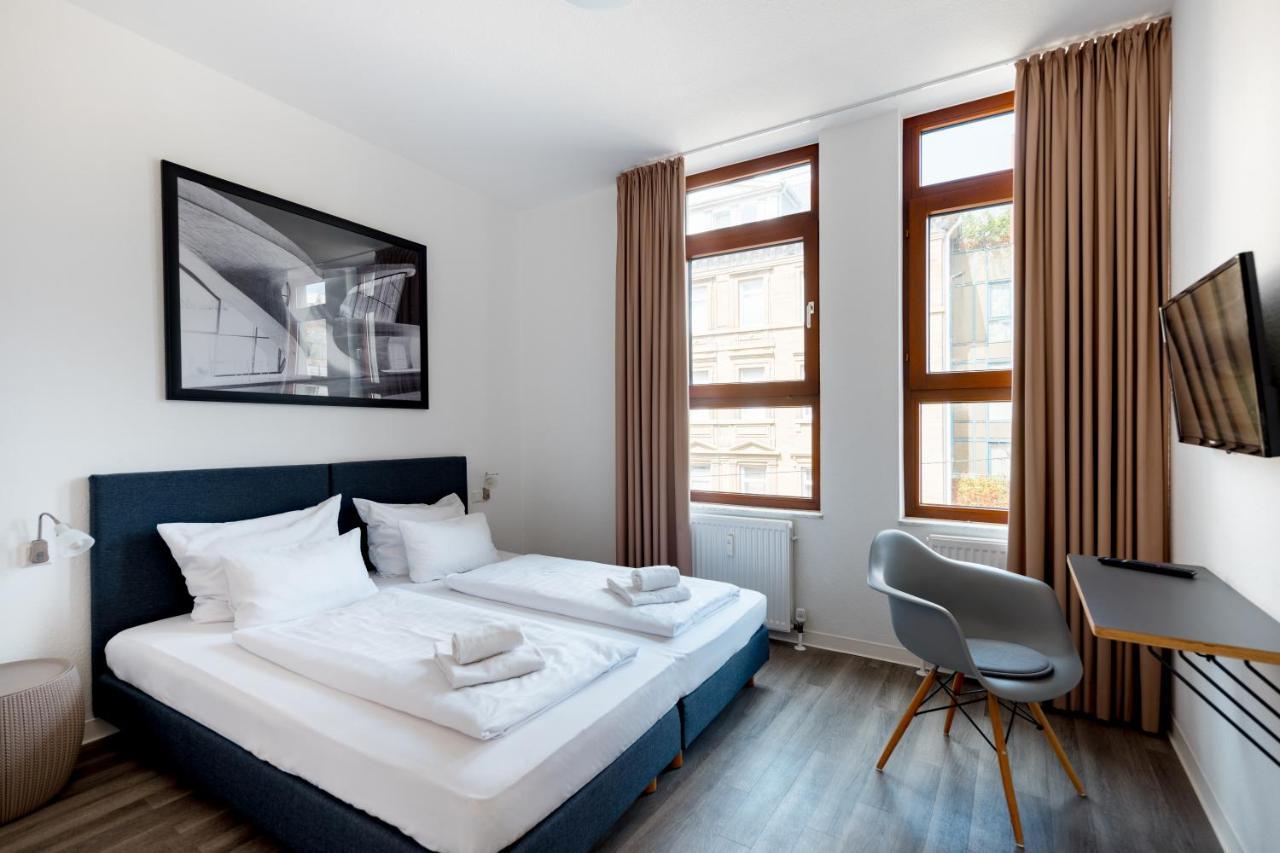 Hotel Garni Am Olgaeck Stuttgart Exterior foto